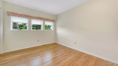 Bedroom - 4945 Fox Bridge Rd, Wildwood, MO 63069 photo 5 of 7