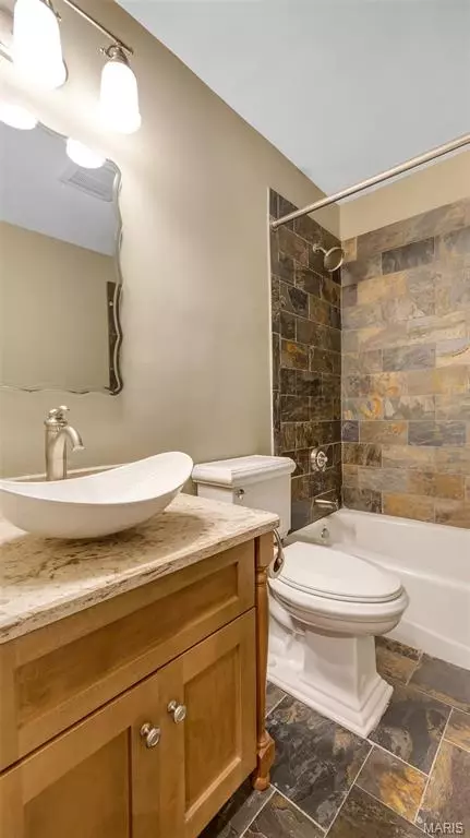 Bath - 4945 Fox Bridge Rd, Wildwood, MO 63069 photo 1 of 7