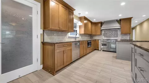 Kitchen - 4945 Fox Bridge Rd, Wildwood, MO 63069 photo 5 of 5