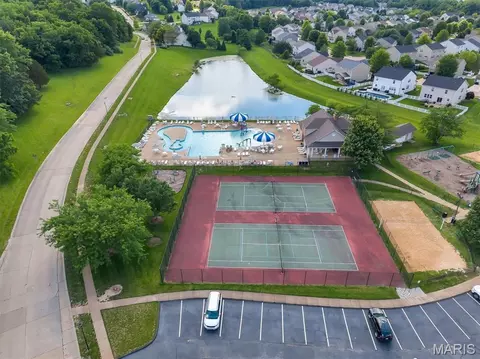 View/Area - 735 Legends View Dr, Eureka, MO 63025 photo 1 of 3