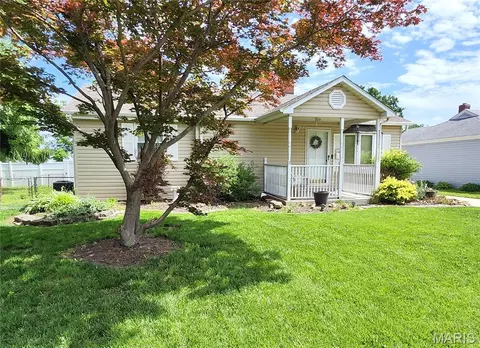 2916 Harding Ave, Granite City, IL 62040