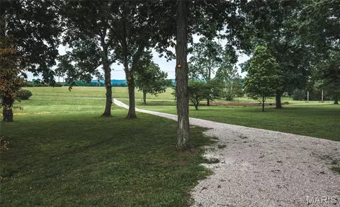 Exterior - 13563 Gildea Rd, Belgrade, MO 63622 photo 3 of 4