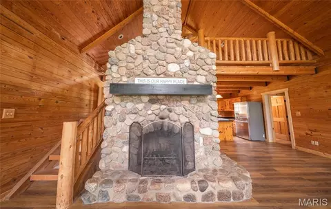Living - 13563 Gildea Rd, Belgrade, MO 63622 photo 3 of 3