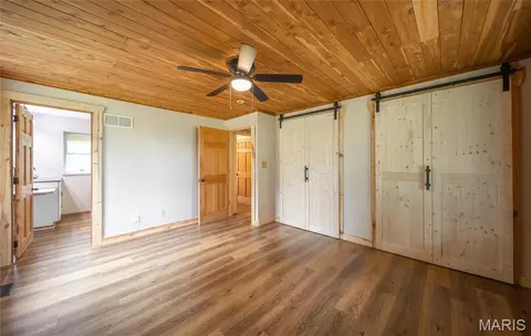 Bedroom - 13563 Gildea Rd, Belgrade, MO 63622 photo 2 of 4