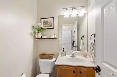 Bath - 992 Tilestone Dr, O'fallon, MO 63366 photo 4 of 4
