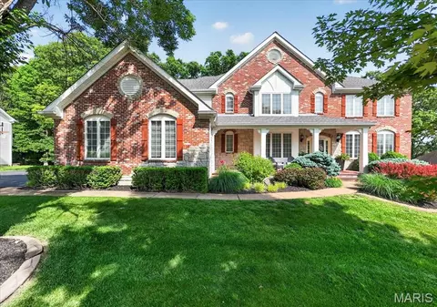 1548 Garden Valley Dr, Wildwood, MO 63038