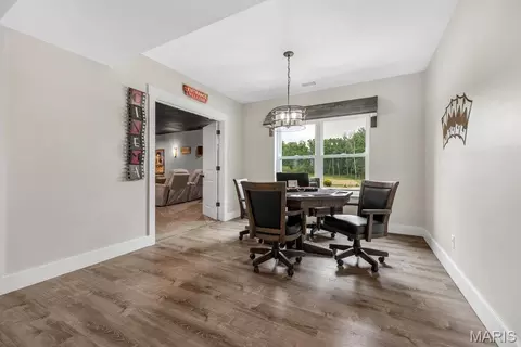 Dining - 339 Lohman Holw, Warrenton, MO 63383 photo 3 of 3