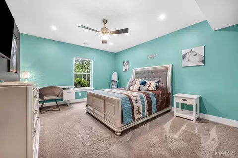 Bedroom - 339 Lohman Holw, Warrenton, MO 63383 photo 11 of 13