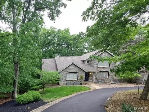 161 Stuart Ln, Eureka, MO 63025