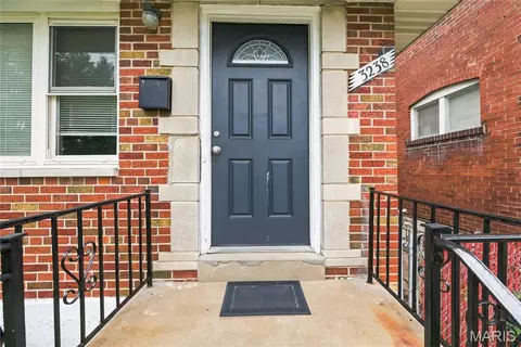 Exterior - 3236 S Compton Ave, Saint Louis, MO 63118 photo 3 of 9