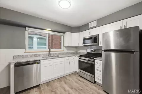 Kitchen - 3236 S Compton Ave, Saint Louis, MO 63118 photo 1 of 5