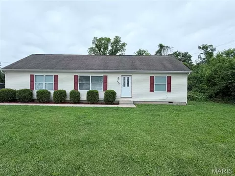222 Judith Ln, Cahokia, IL 62206