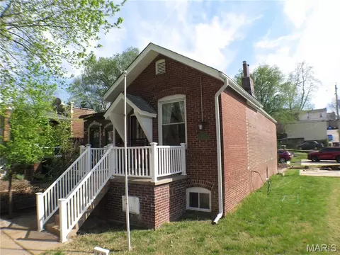 5512 Columbia Ave, Saint Louis, MO 63139
