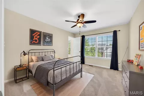 Bedroom - 1306 Avondale Spring Dr, O'fallon, MO 63368 photo 9 of 12