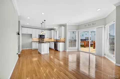 Living - 1306 Avondale Spring Dr, O'fallon, MO 63368 photo 7 of 18