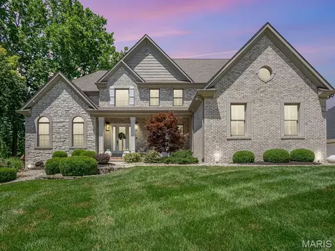 3025 Sunset Hills Blvd S, Edwardsville, IL 62025