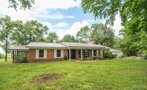 289 Corn Ln, Qulin, MO 63961
