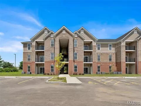 134 Harmony Meadows Ct, O'fallon, MO 63368