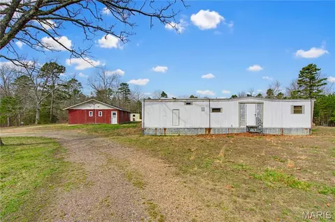 Exterior - 60863 Highway 21, Ellington, MO 63638 photo 9 of 10