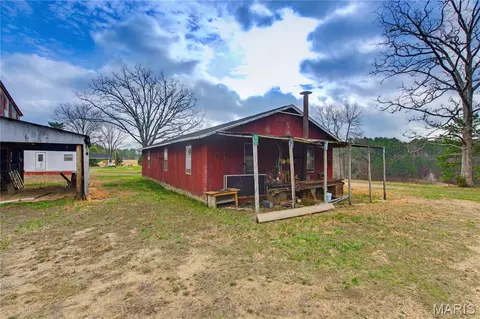 Exterior - 60863 Highway 21, Ellington, MO 63638 photo 5 of 10