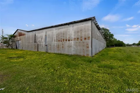 Other - 110 N Main St, Gideon, MO 63848 photo 27 of 31