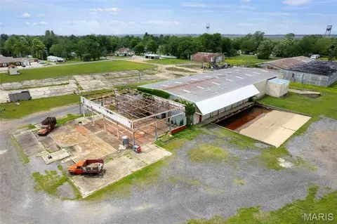 Other - 110 N Main St, Gideon, MO 63848 photo 12 of 31