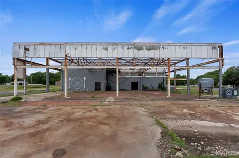 Other - 110 N Main St, Gideon, MO 63848 photo 23 of 31