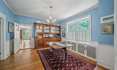 Dining - 618 Salem Ave, Rolla, MO 65401 photo 1 of 2
