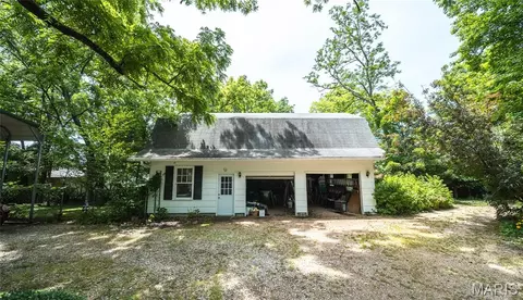 Exterior - 618 Salem Ave, Rolla, MO 65401 photo 16 of 18