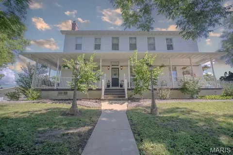 1850 Main St, Portage Des Sioux, MO 63373