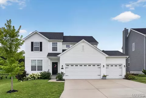 2137 Henley Woods Dr, Arnold, MO 63010