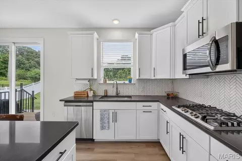 Kitchen - 2137 Henley Woods Dr, Arnold, MO 63010 photo 3 of 3
