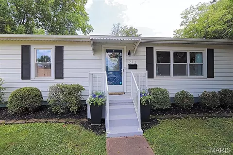 212 Morgan St, Jackson, MO 63755