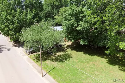 Exterior - 212 Morgan St, Jackson, MO 63755 photo 11 of 26