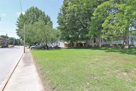 Exterior - 212 Morgan St, Jackson, MO 63755 photo 15 of 26