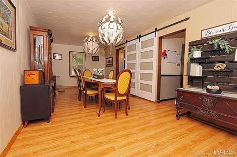 Dining - 212 Morgan St, Jackson, MO 63755 photo 1 of 2