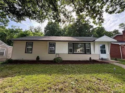 3649 Edgar Ave, Saint Louis, MO 63121