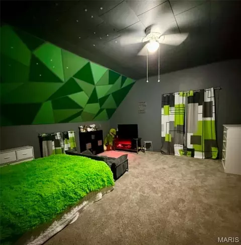 Bedroom - 701 N 7th St, Canton, MO 63435 photo 7 of 9