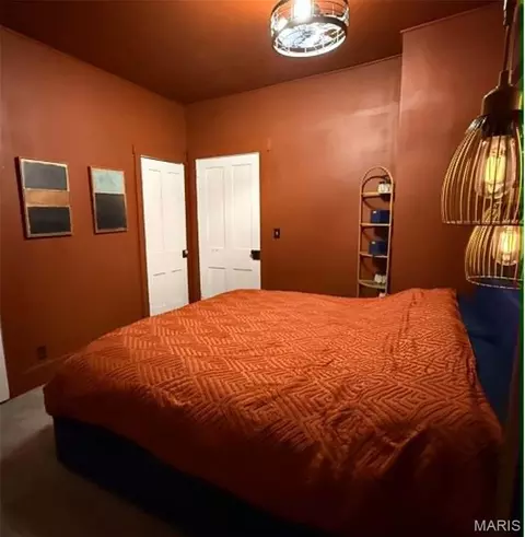 Bedroom - 701 N 7th St, Canton, MO 63435 photo 6 of 9