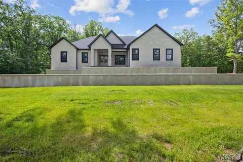 10095 Tour De Plomb Ct, Potosi, MO 63664