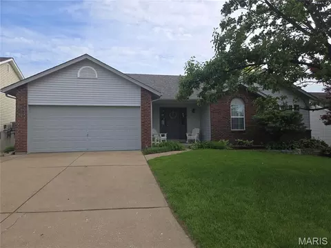 434 Lantana Ln, Saint Peters, MO 63376