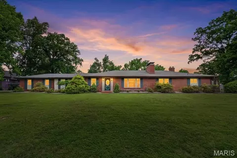 20 Lemp Rd, Saint Louis, MO 63122