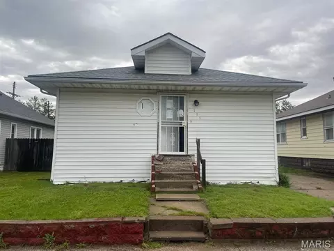 111 Kingshighway, East Alton, IL 62024