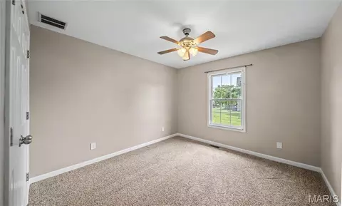 Bedroom - 1232 Britt Ln, Rolla, MO 65401 photo 3 of 5
