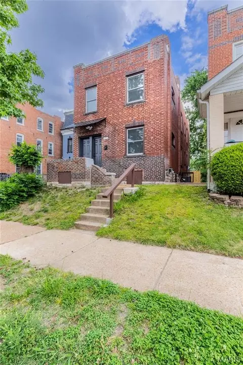 4052 Nebraska Ave, Saint Louis, MO 63118
