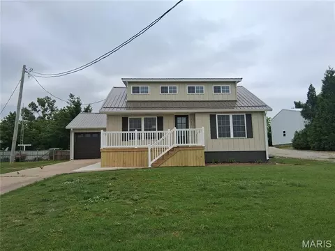 712 Washington Ln, Perryville, MO 63775