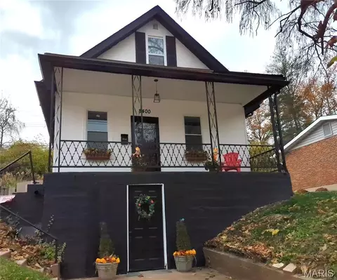 8400 Evans Ave, Cool Valley, MO 63121