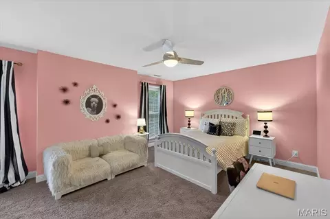 Bedroom - 8 Covington Ln, Saint Louis, MO 63132 photo 3 of 5