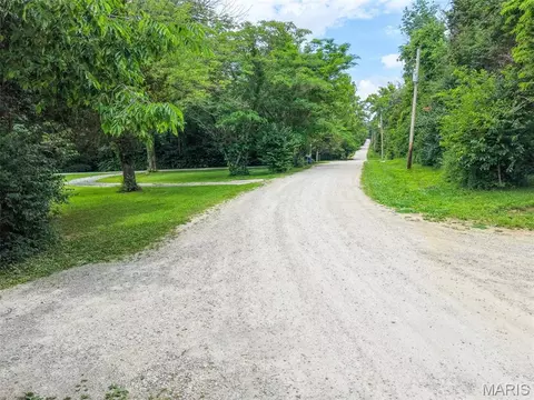 3177 Patrick Ln, Pacific, MO 63069 photo 9