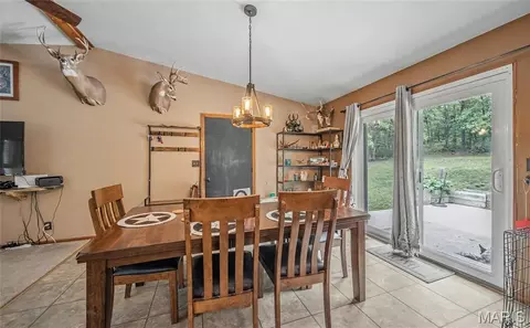 Dining - 1275 Roller Rd, Saint Clair, MO 63077 photo 1 of 1